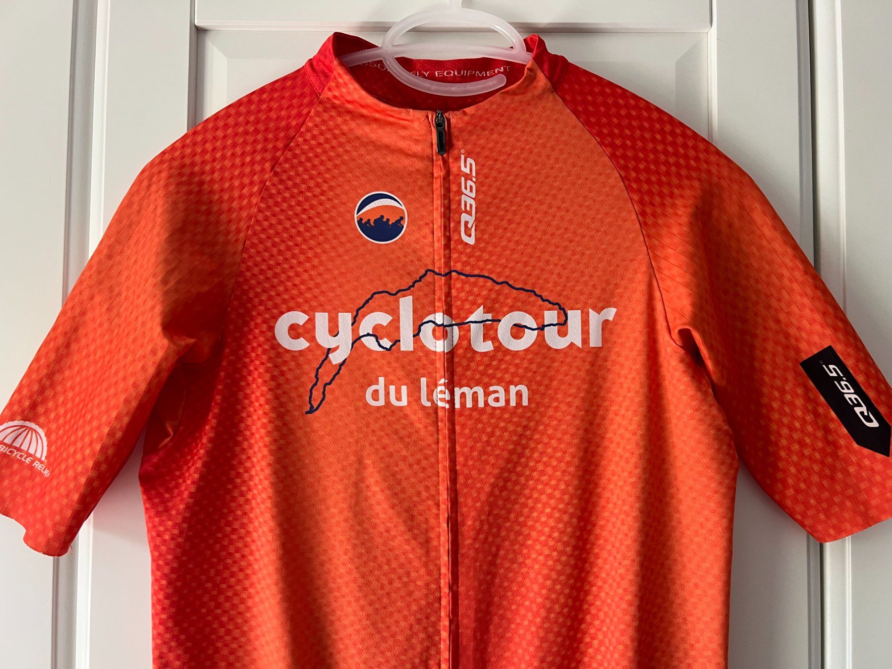 Leibchen & Hosen: Q36.5 Maillot de cyclisme taille M – Gebraucht aus Cossonay-ville von Super-Price-Quality 1