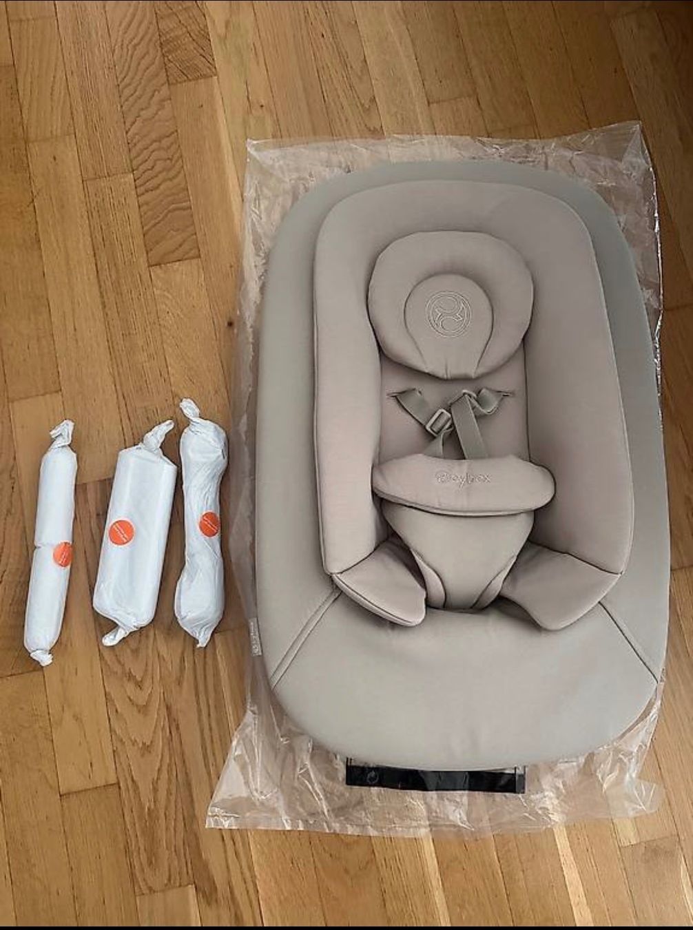 Cybex Chaises hautes: Cybex newborn Schale – Neuf avec emballage d'origine à Uster par nor_k2kl
