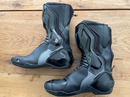 Dainese Damen Motorradstiefel Gr. 38 - Top Zustand!