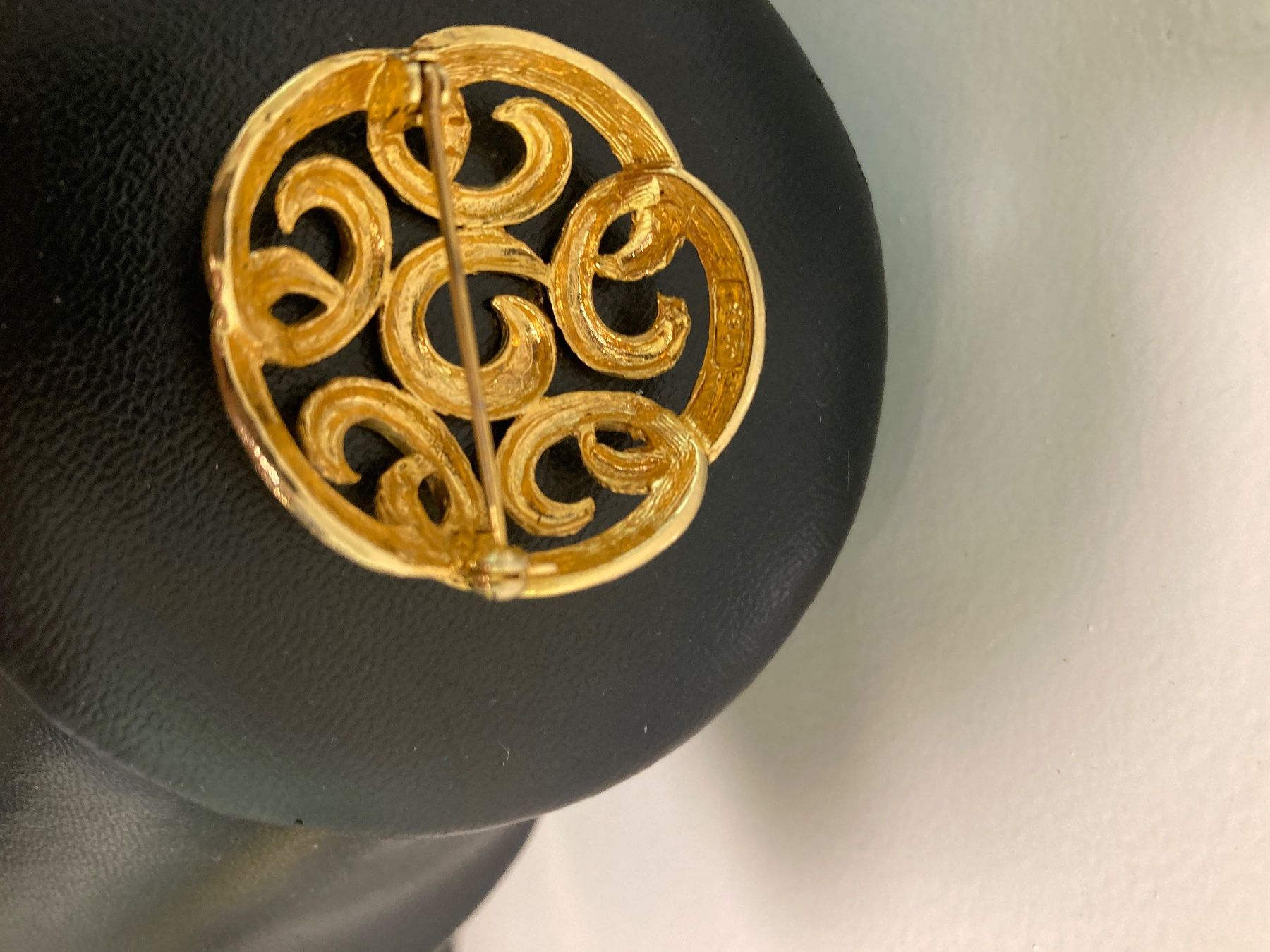Spille & Fermagli: Vintage Brosche – Usato da Oberägeri venduto da Vargo11 2
