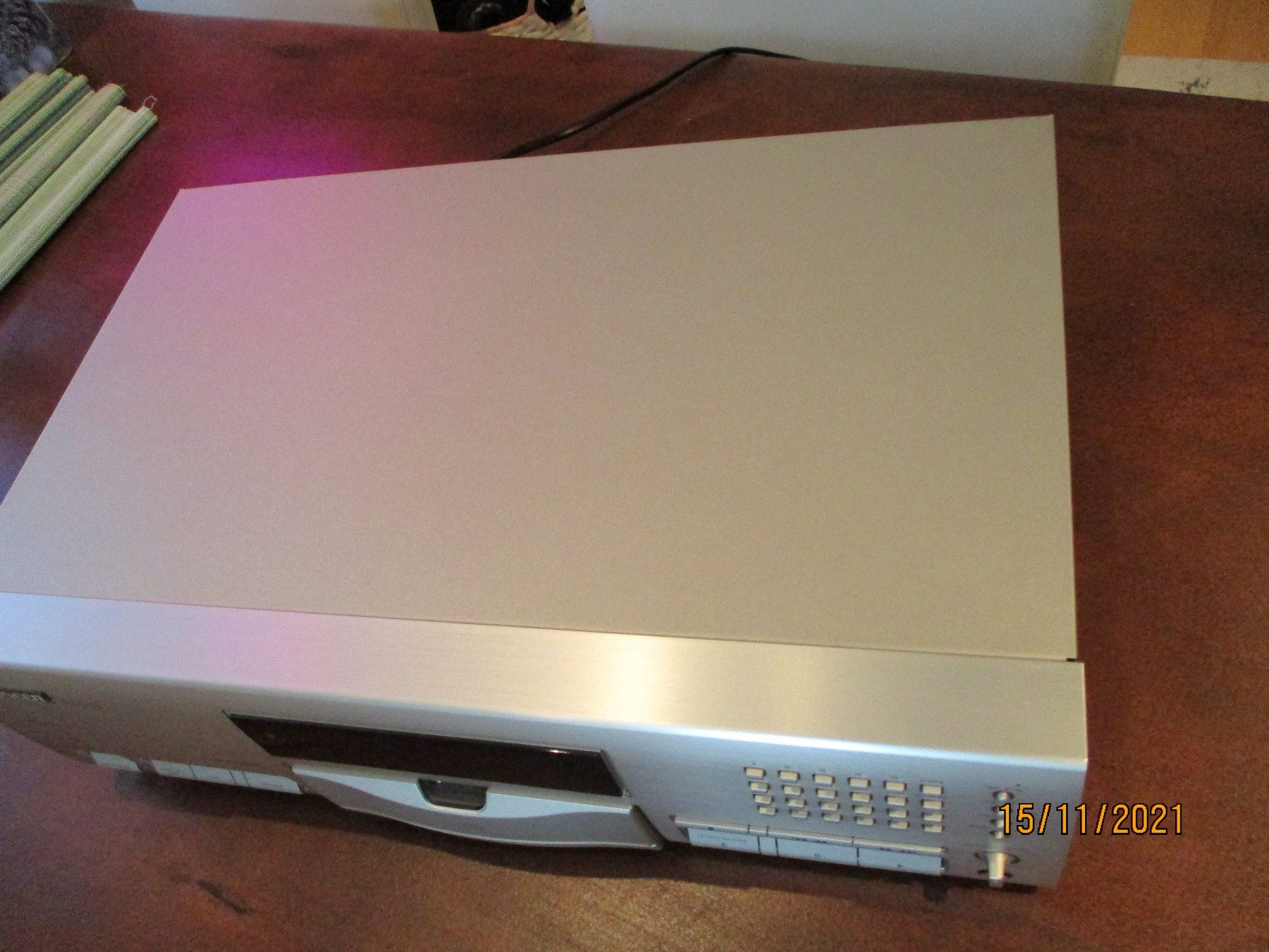 Pioneer Multimediaplayer & Streamer: Pioneer PD-S 702 CD Player in champanger – Gebraucht aus Liestal von Disc-Point 7