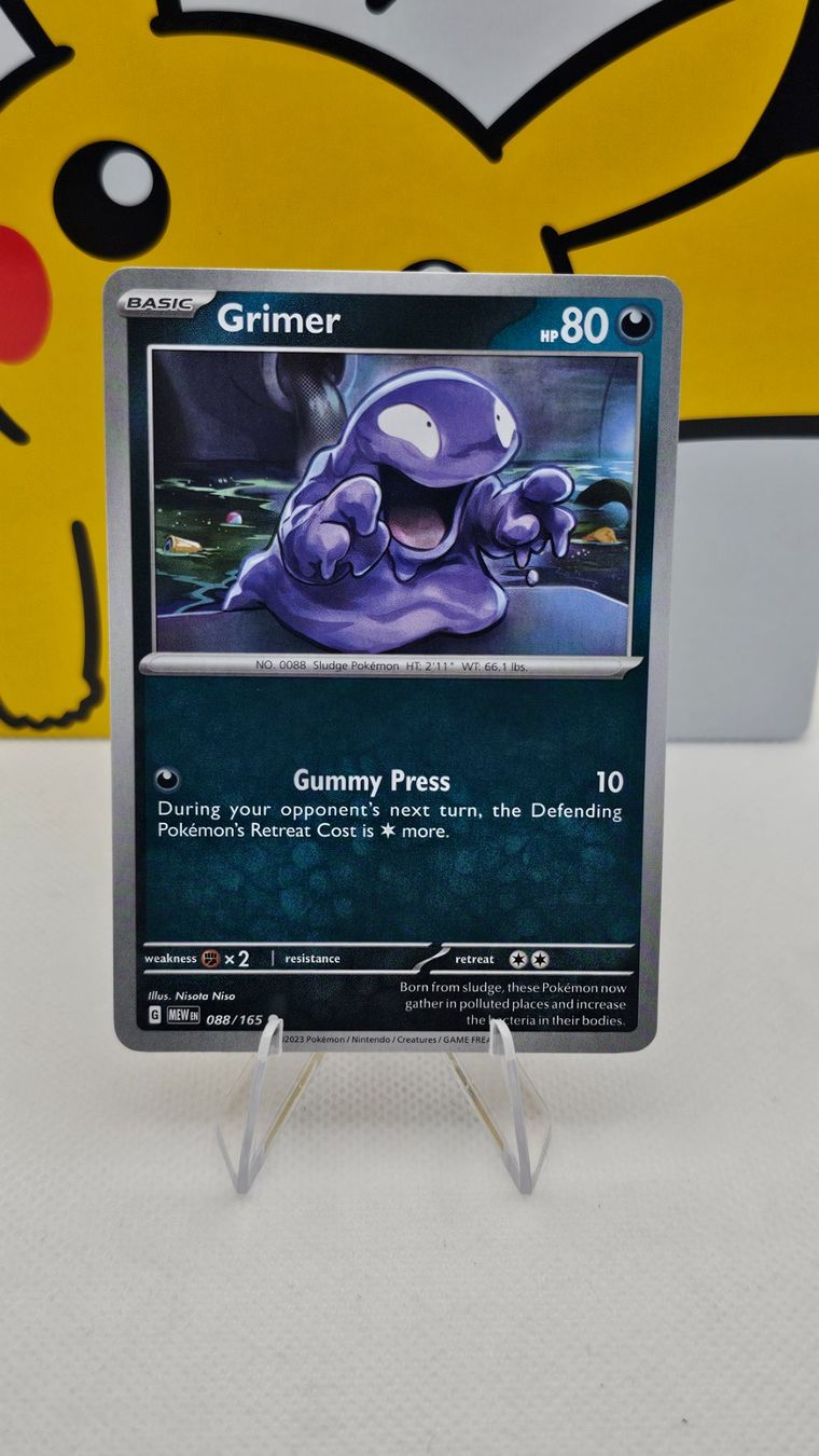 Pokémon Cartes à collectionner: Grimer MEW 088/165 EN – D'occasion à Rheineck par Pinia03