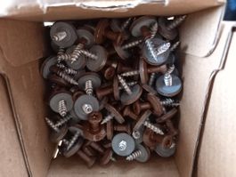 Spenglerschraube 4.5x25 mit Dichtscheibe, braun, 180 Stk.