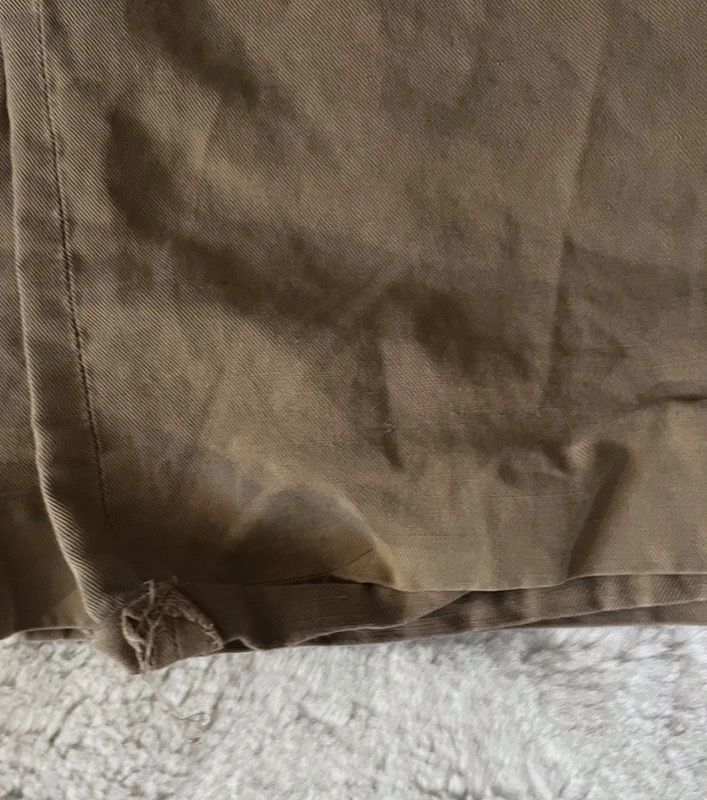 Zara Pantaloni: Pantalon beige coupe droite – Usato da Bernex venduto da claraaaa4 3