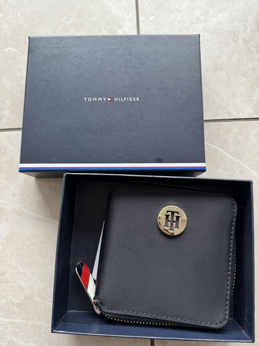 Tommy Hilfiger Portafogli: NEU Tommy Hilfiger Portmonnaie – Nuovo e nell'imballaggio originale da Bellmund venduto da HAV2020 3