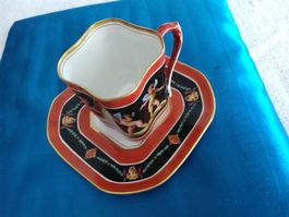 antike Tasse mit Engelmotiv