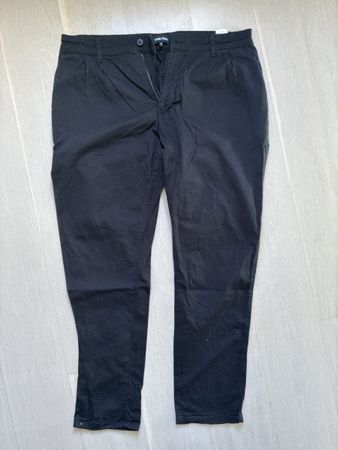 Your Turn Stoffhose schwarz Grösse 34 guter Zustand