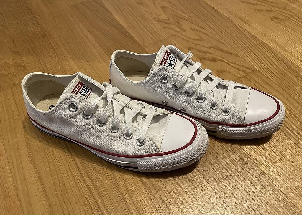 Converse Damenschuhe: Converse AllStar – Gebraucht aus Altdorf UR von tho_59kk 1