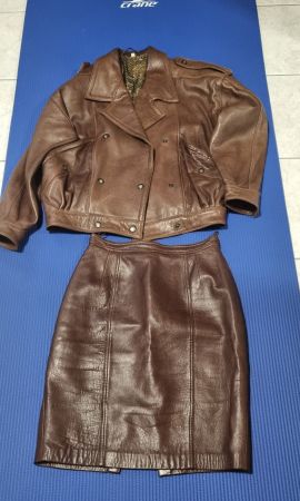 Tailleur en Cuir