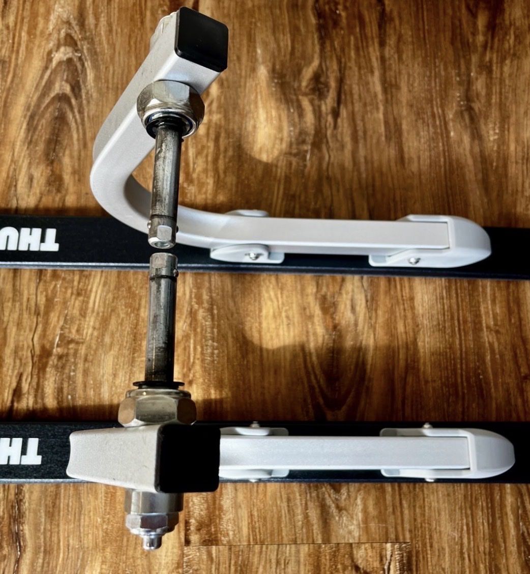Thule Anhänger: Thule Chariot Ski Set – Gebraucht aus Stallikon von shop100 2