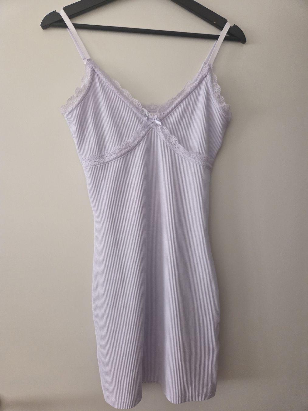 H&M Vestiti: lila spitzenkleid – Nuovo e nell'imballaggio originale da Bassersdorf venduto da ale_2ftz