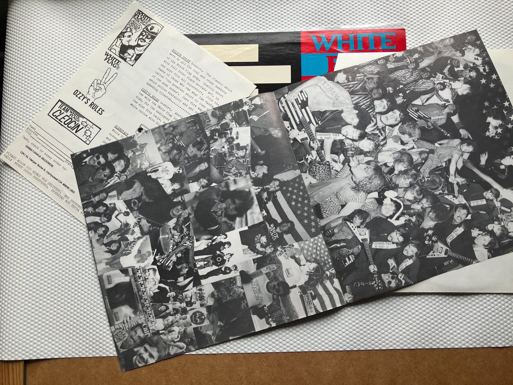 Dischi in vinile: White Flag – Usato da Aarwangen venduto da Jukebox3 7