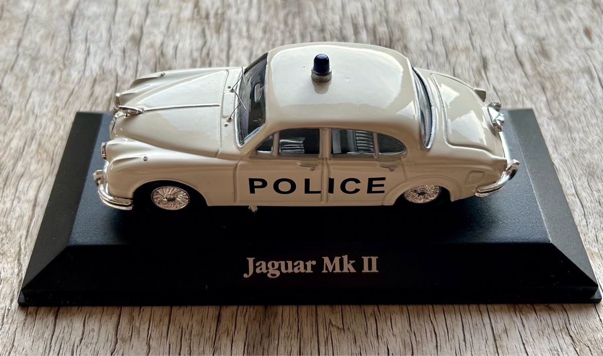 Jaguar Modellini d'auto: Jaguar Mk II – Usato da Männedorf venduto da kuhgel