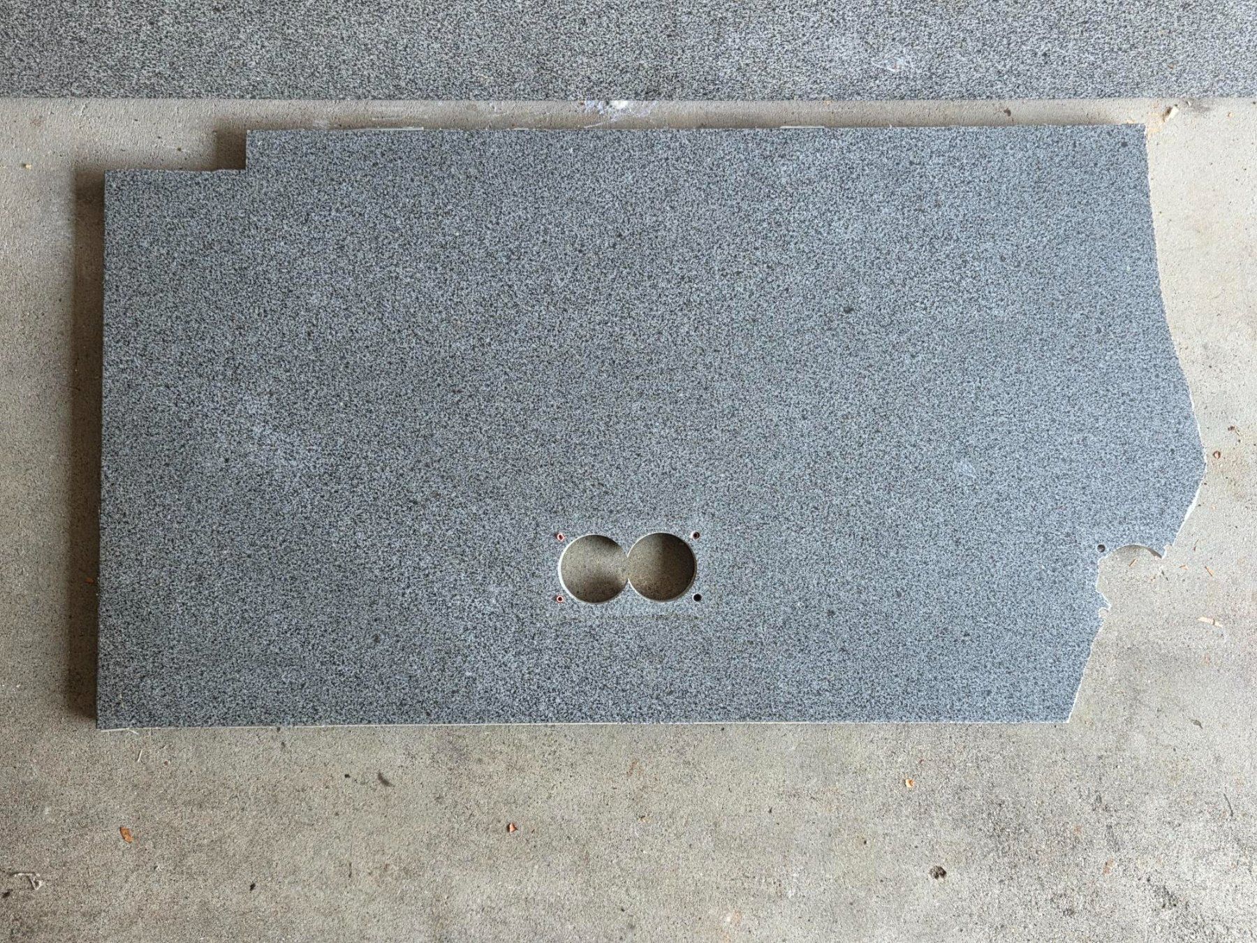 Servierplatten: Granitplatte gebraucht – Gebraucht aus Buchs AG von ikosanD