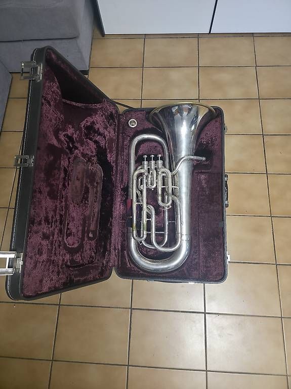 Strumenti musicali: Vendo euphonium Besson 700 – Usato da Faido venduto da SX32 1