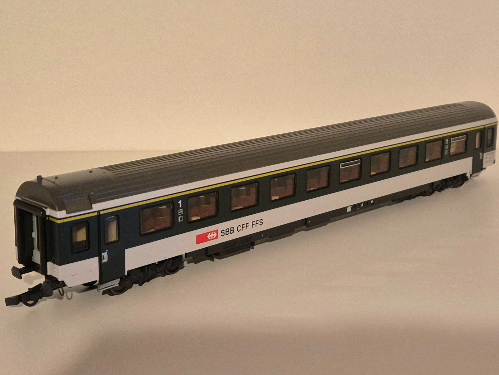 Roco Trains électriques: Roco SBB EW IV 1. Klasse exakt 1/87 – D'occasion à Wittenwil par ced_q8j7 2