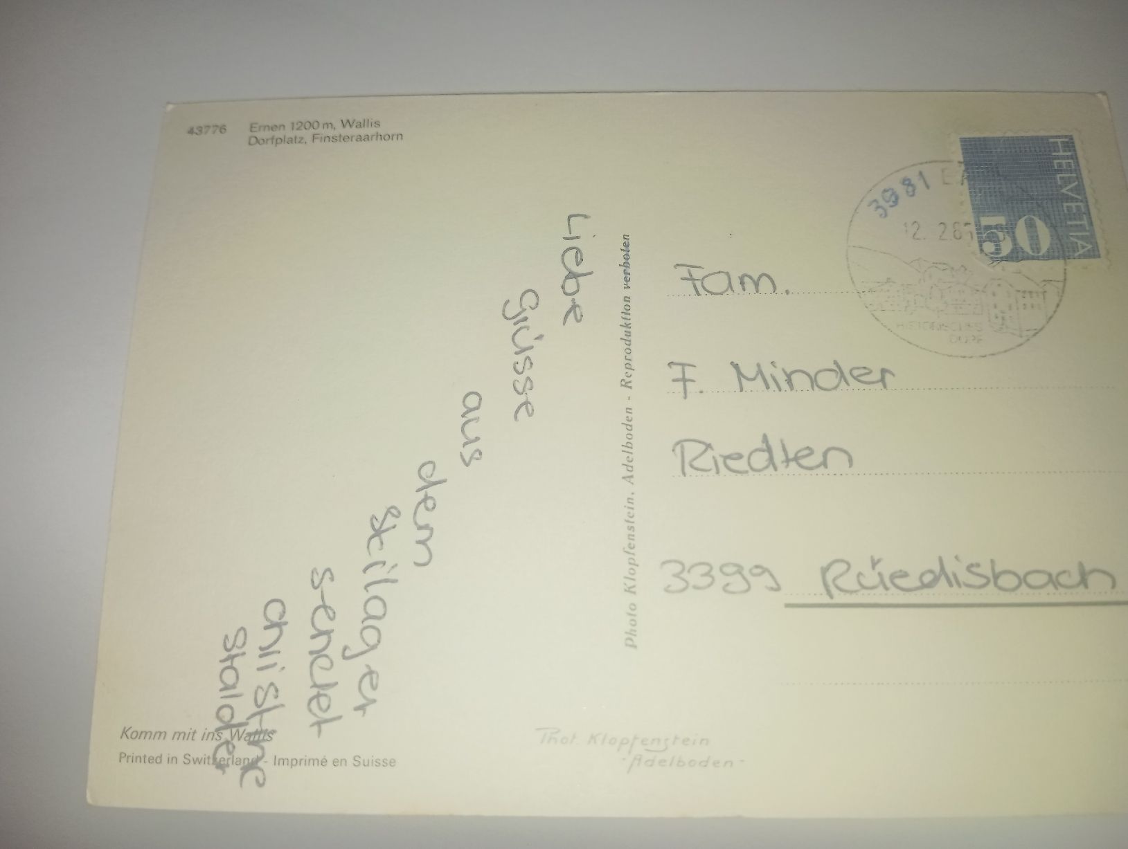 Cartoline postali: Ansichtskarte Ernen 1200 m Wallis Dorfplatz  – Usato da Belp venduto da Guadalupe84 1
