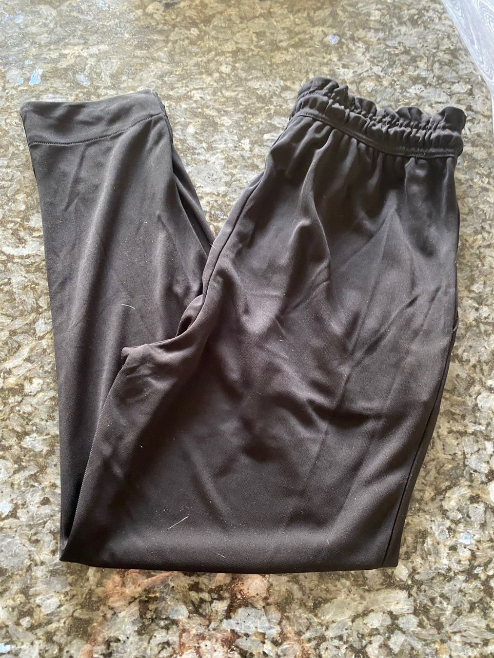 H&M Hosen: H&M Basic Freizeithose Grösse XS schwarz – Gebraucht aus Allenwinden von Obalu 1