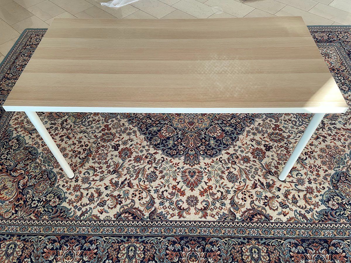 Ikea Scrivanie: Moderner Tisch in heller Eichenoptik (150x75 cm) – Usato da Menzingen venduto da gai_mj5l 2