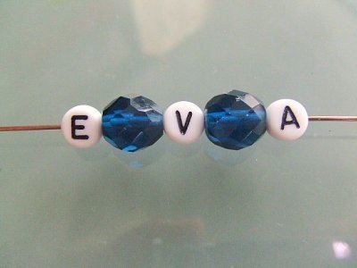 Perle (finte): Buchstabenperlen rund weiss 7mm – Nuovo (secondo la descrizione) da Alpnachstad venduto da perlengaby
