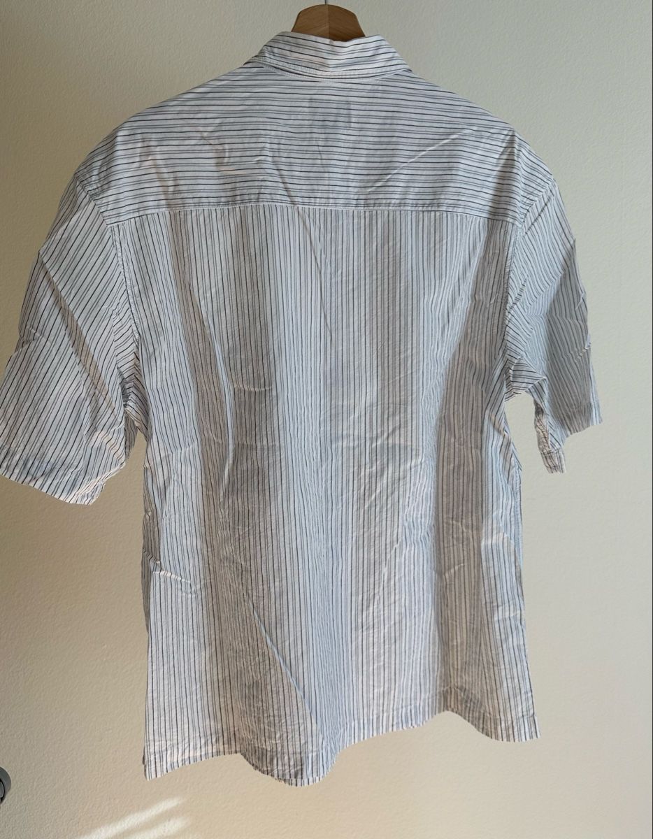 H&M Camicie: Kurzarmhemd Regular fit (M) – Usato da Benken SG venduto da SecondTreasure 1