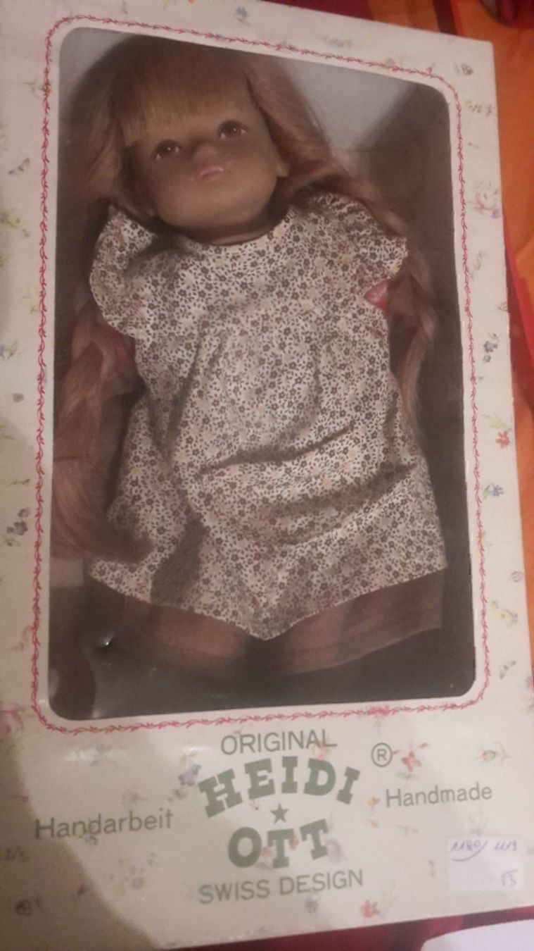 Bambole: Heidi Ott Puppe 33 cm Schulmädchen L16 – Usato da Schwarzenburg venduto da Flamingo07 1