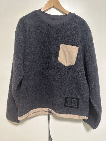 BTS Mic Drop Warm Sweatshirt in Gr L