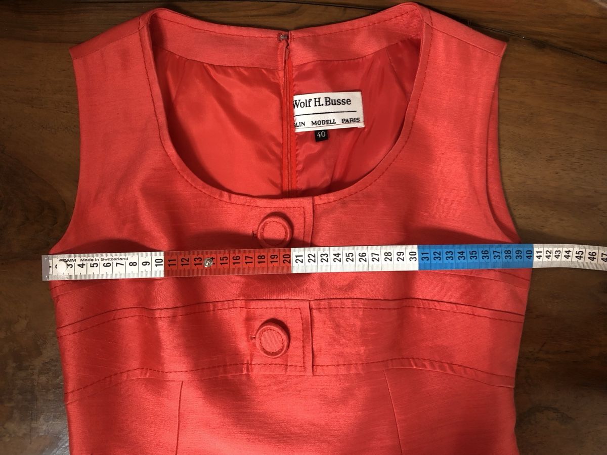 Vestiti: Wunderschönes Abendkleid ca. Gr.36 v.Wolf H. Busse – Usato da Sirnach venduto da Gozogo 8