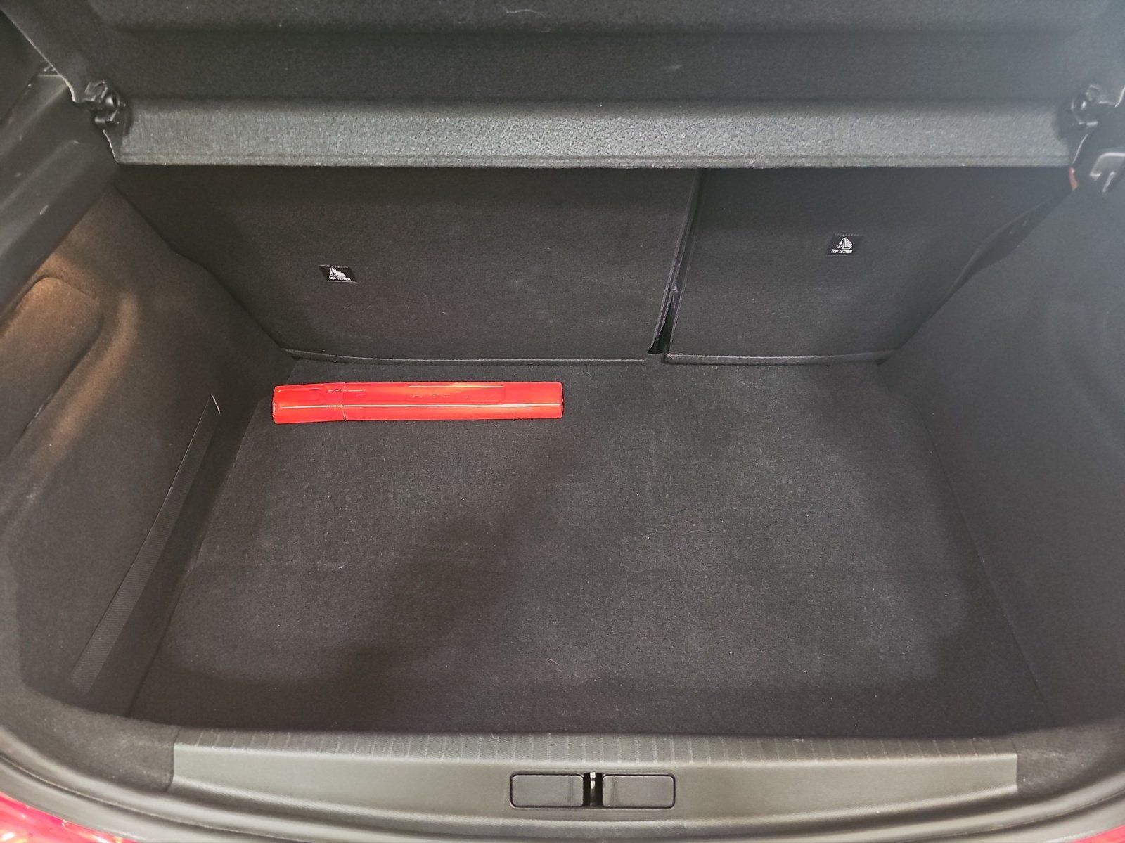Peugeot Automobili: PEUGEOT 208 1.2 Pure Tech Active Pack – Usato da Conthey venduto da garagedunord 5