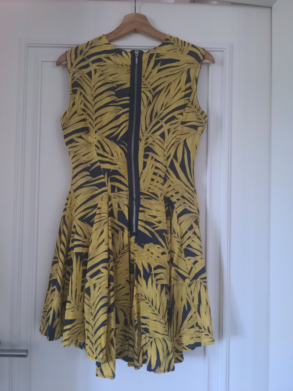 Vestiti: Jolie Robe d'été bleue & jaune – Usato da Grueningen venduto da t.campanella 1