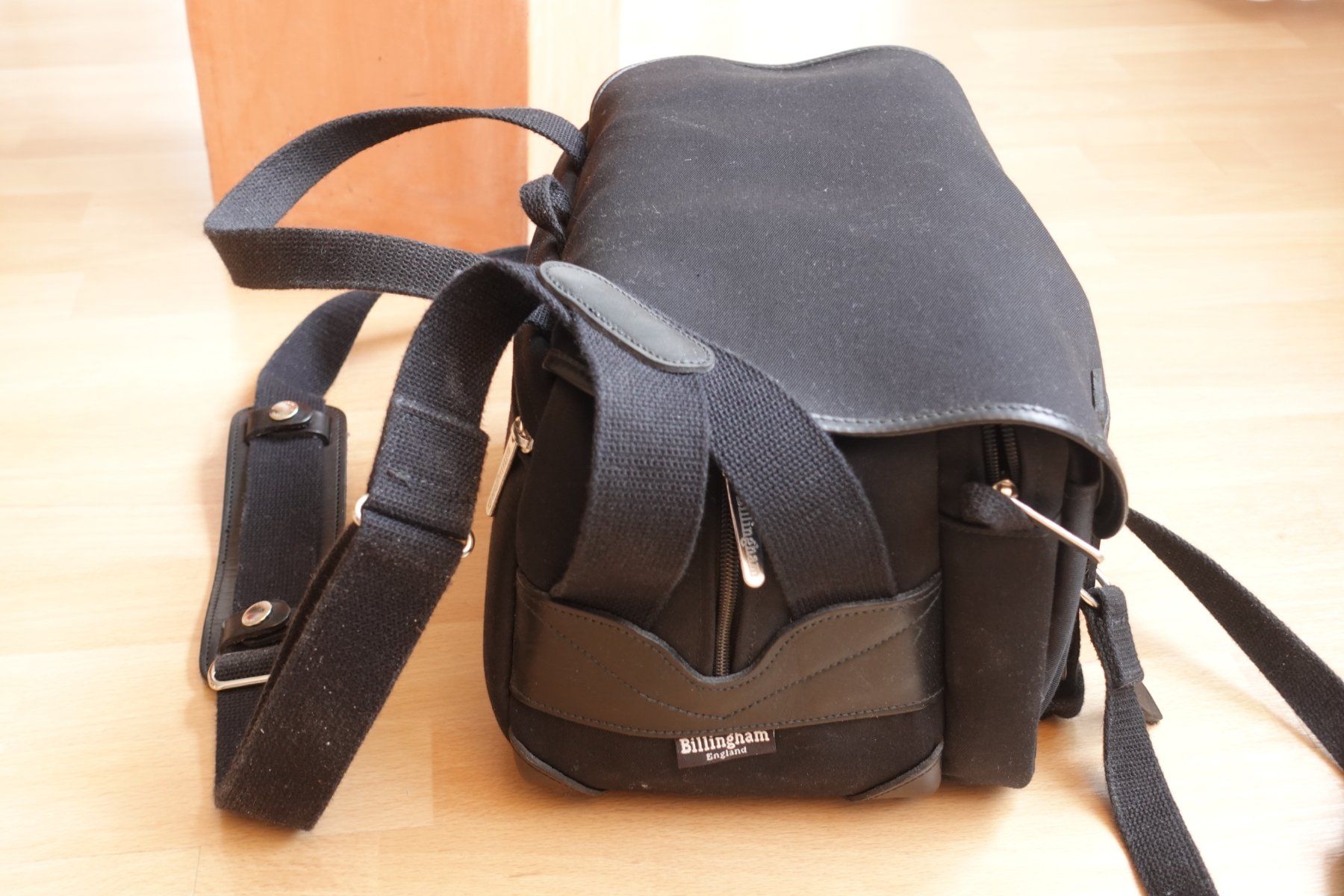 Borse: Billingham 225 Camera Bag schwarz – Usato da Neuheim venduto da snuup01 2