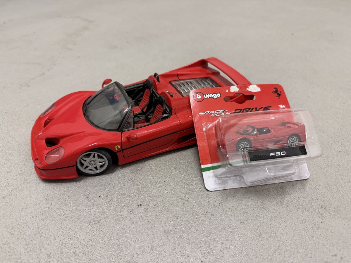 Modellini d'auto: F50 Paket – Nuovo (secondo la descrizione) da Rapperswil SG venduto da josh67
