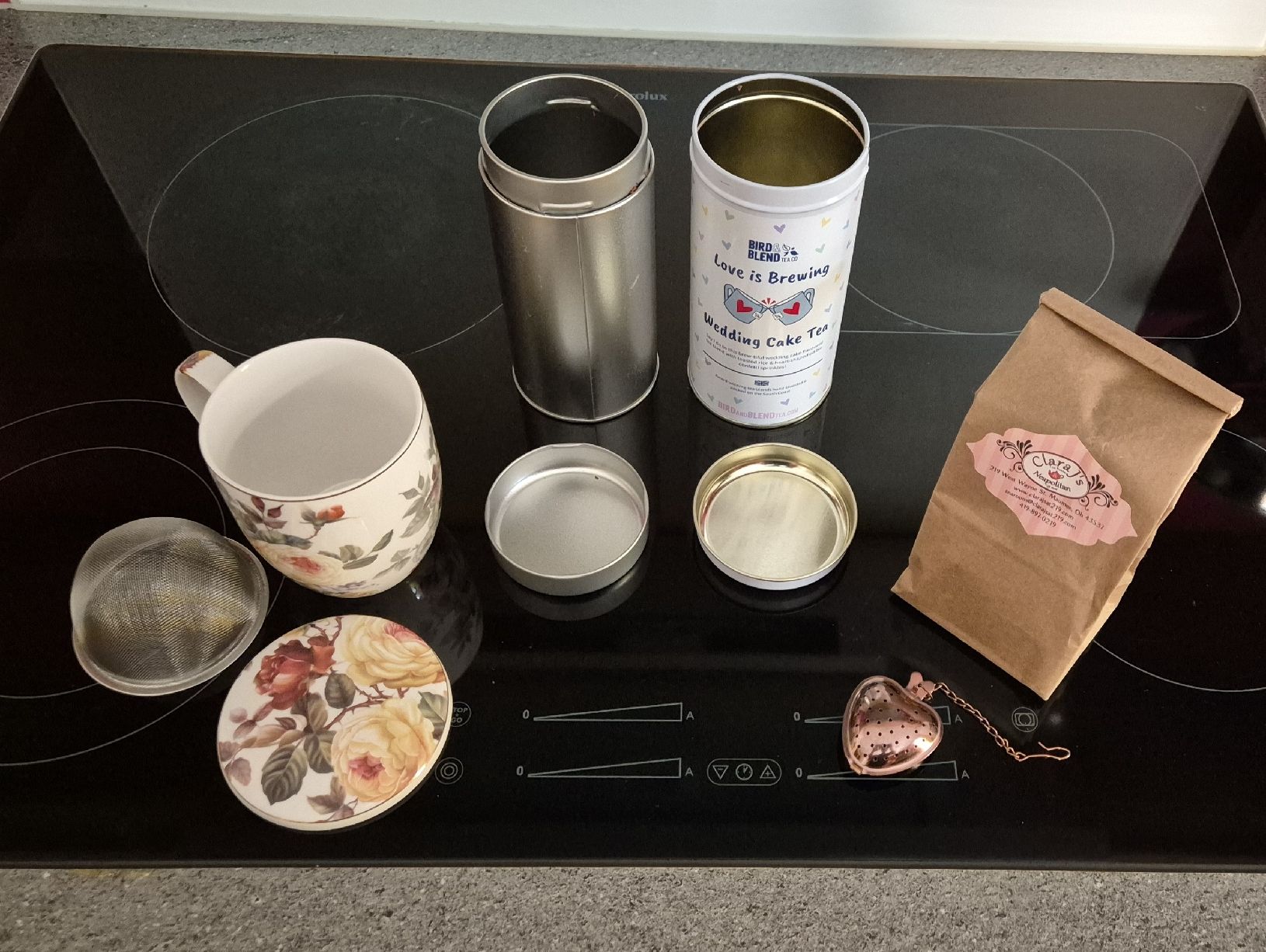 Services de table: Tee Set – D'occasion à Lumbrein par gianandris