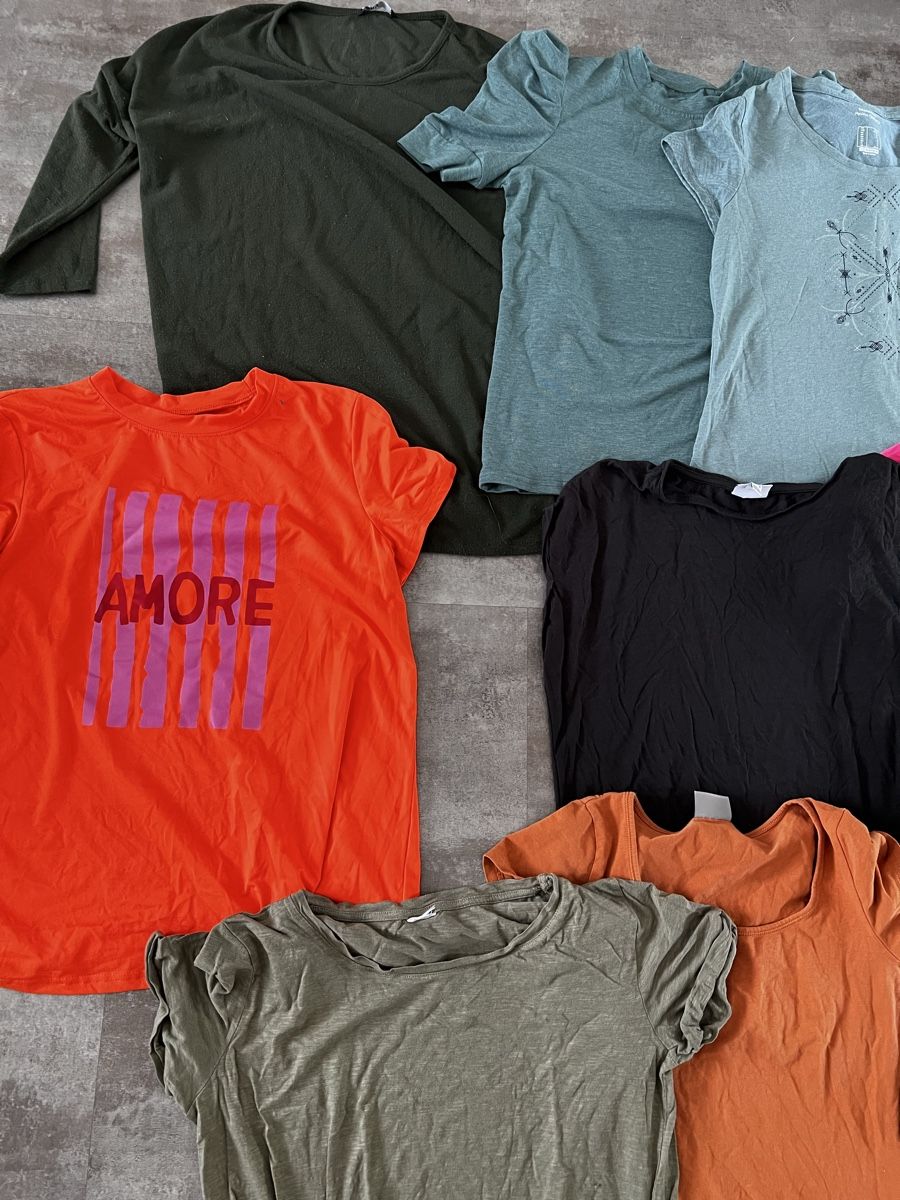Lotti di vestiti: 9 Shirts Grösse M – Usato da Witterswil venduto da pinkomania 1