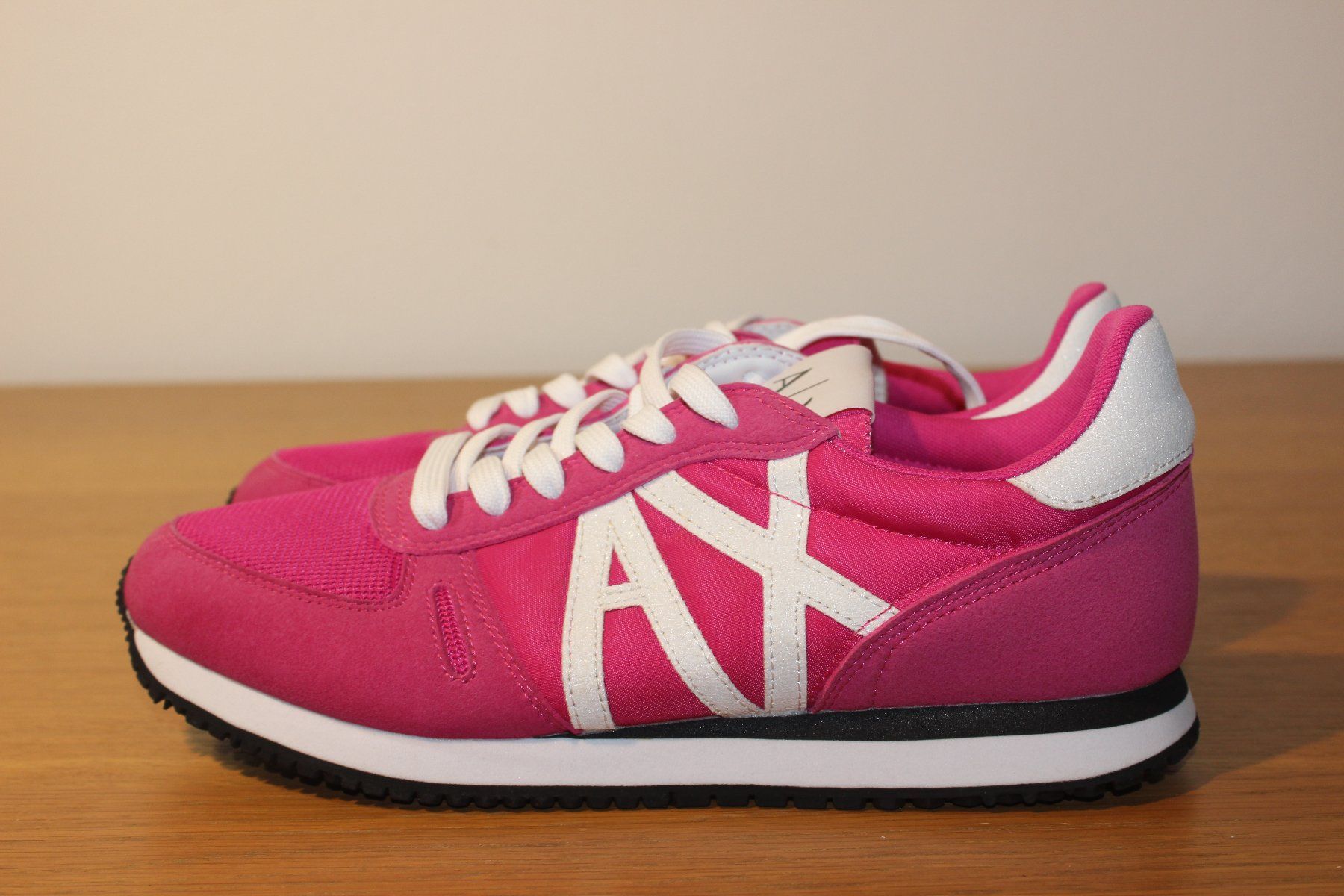 Armani Chaussures femmes: Armani Exchange Sneaker, Gr-40, Neu – Neuf avec emballage d'origine à Basel par Mila_Graf 5