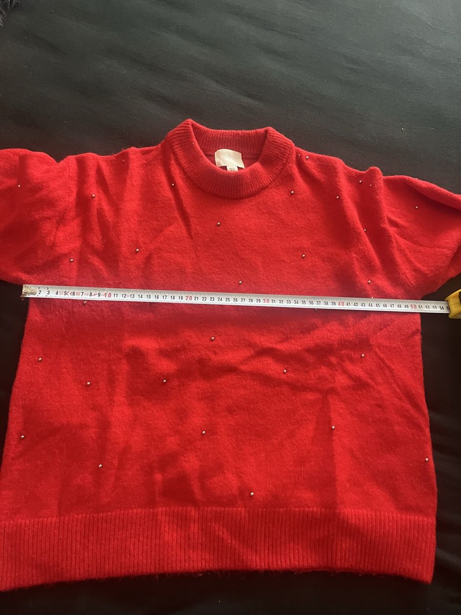 H&M Lotti di vestiti: Zwei Damen Pullover rot und beige – Nuovo (secondo la descrizione) da Olten venduto da sae_82z2 2