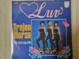 Luv' Single – Trojan Horse