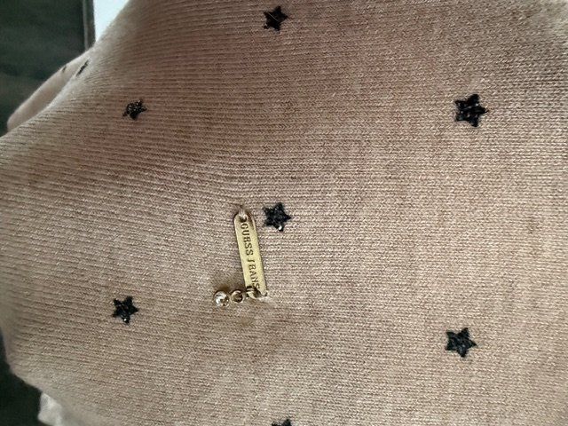 Guess Giacche & Cappotti: Guess Mädchenstrickjäckchen- leichter Cardigan – Usato da Mehlsecken venduto da Helly21 3
