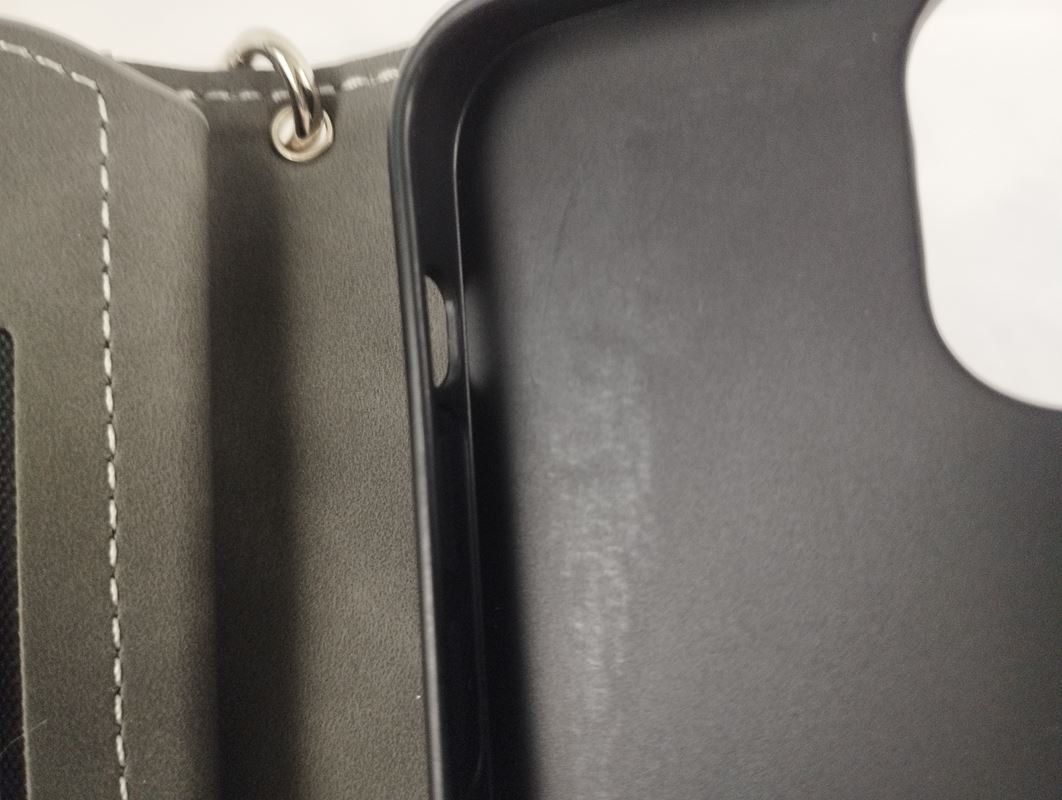 Cover & Protezioni schermo: Handyhülle iPhone 12 mini – Usato da Schübelbach venduto da Restwert_Schubelbach 3