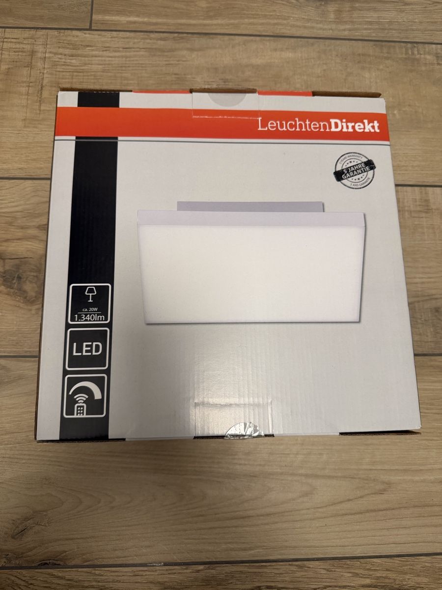 Kronleuchter & Deckenlampen: LED-Deckenleuchte 30x30cm – Gebraucht aus Sarmenstorf von luc_vh82 1