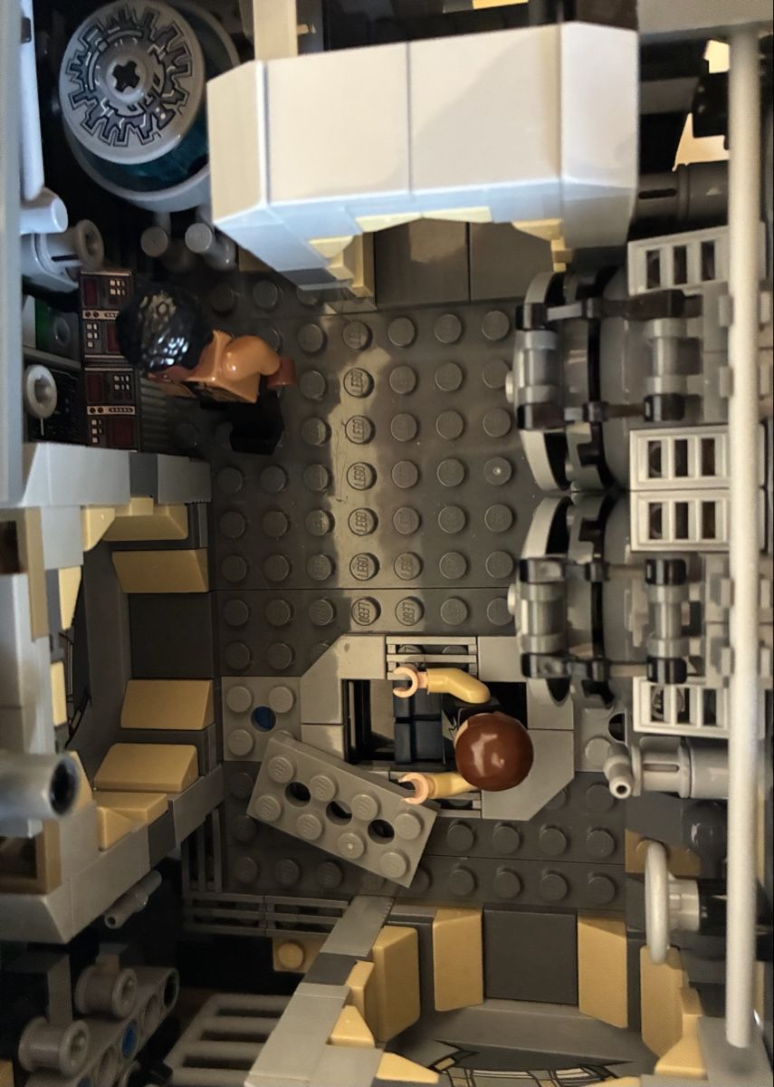 Lego Baukästen: Star Wars Lego: Millenium Falcon – Gebraucht aus Lausanne von zol_btv9 3