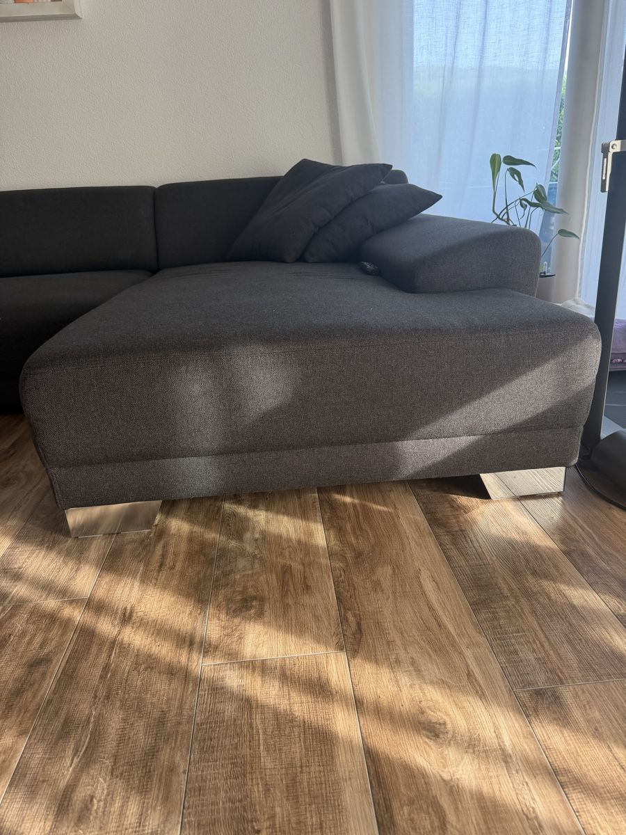 Divani: Dunkelgraues Ecksofa von Hubacher gebraucht – Usato da Wangen b. Olten venduto da Olten86 3
