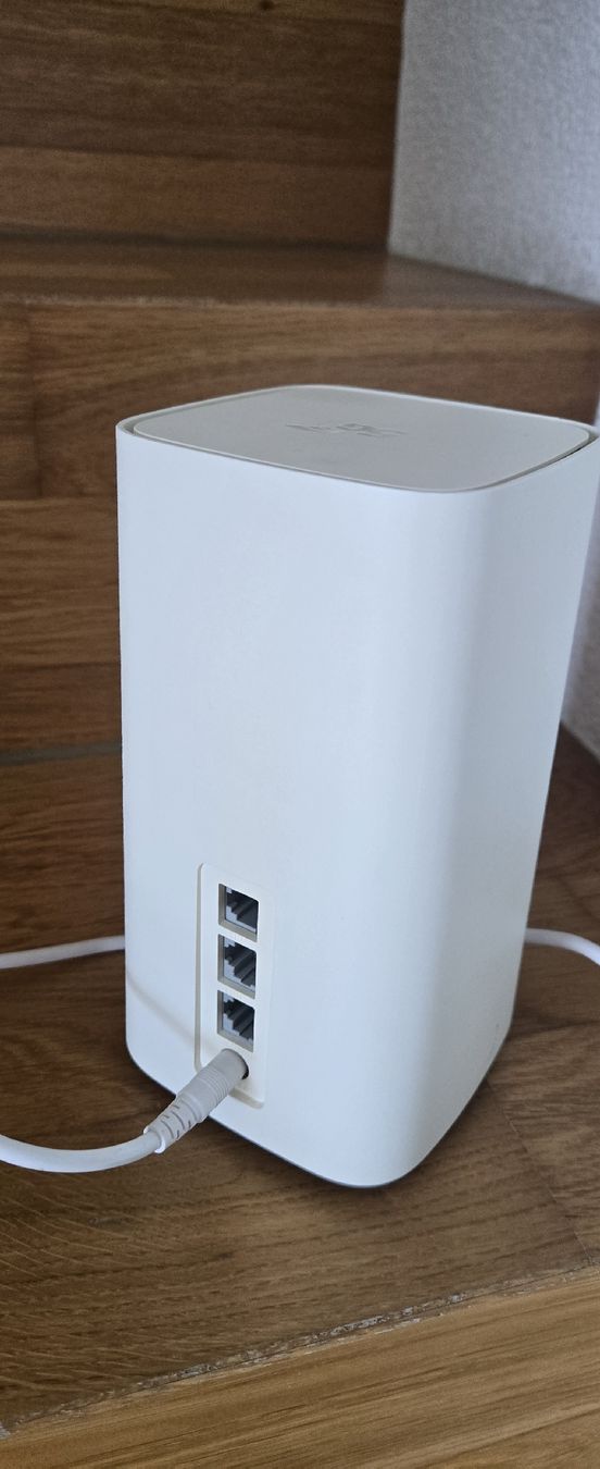 Huawei Modems & Router: HUAWEI 5G CPE Pro 2 Router – Gebraucht aus Uezwil von Wundabua 1