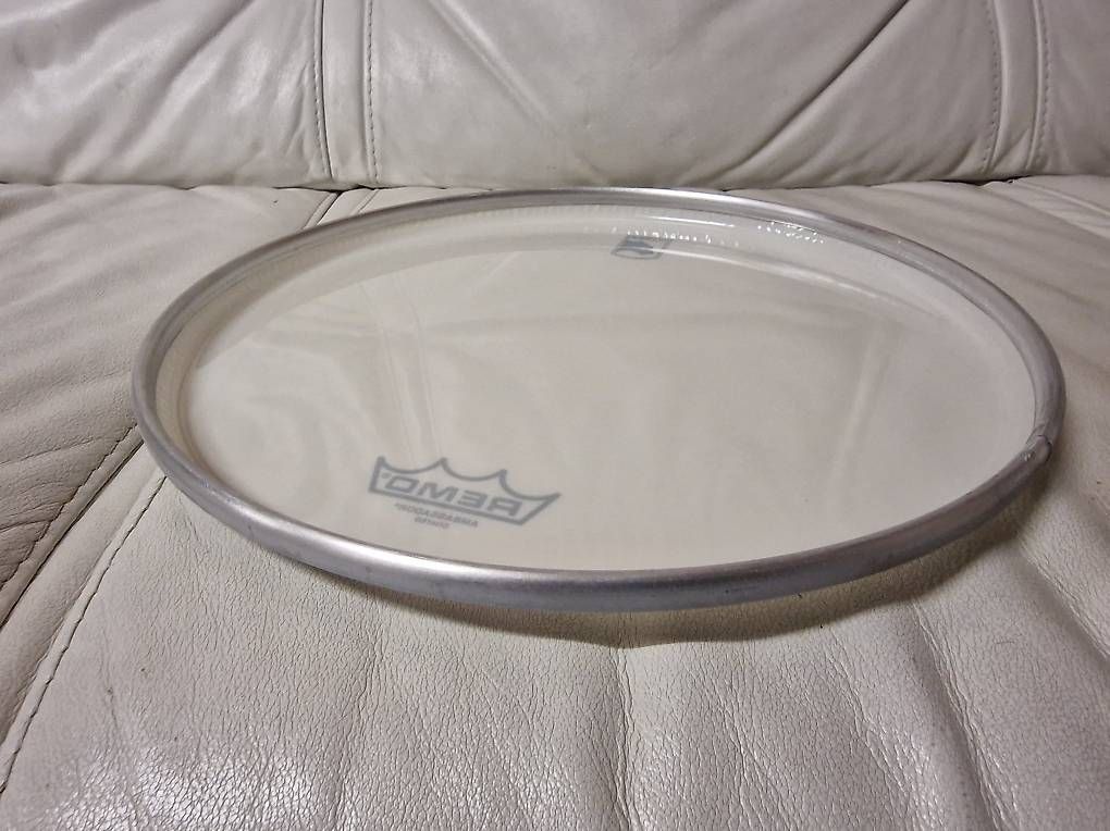 Strumenti musicali: Remo 13" Ambassador Coated Fell – Usato da Mur (Vully) FR venduto da Bigwhite 3