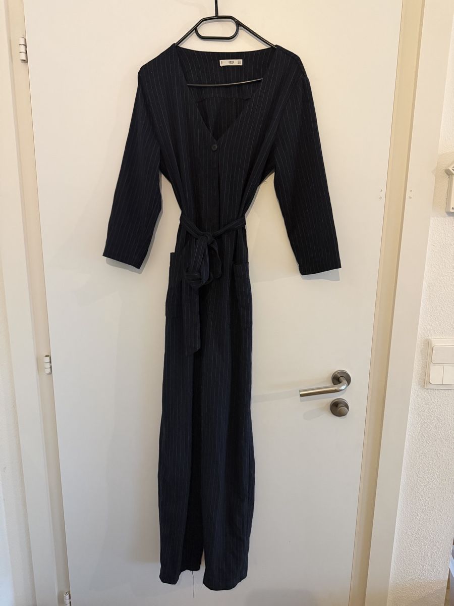 Mango Jumpsuits: Combinaison Mango  – D'occasion à Versoix par wen_75xm