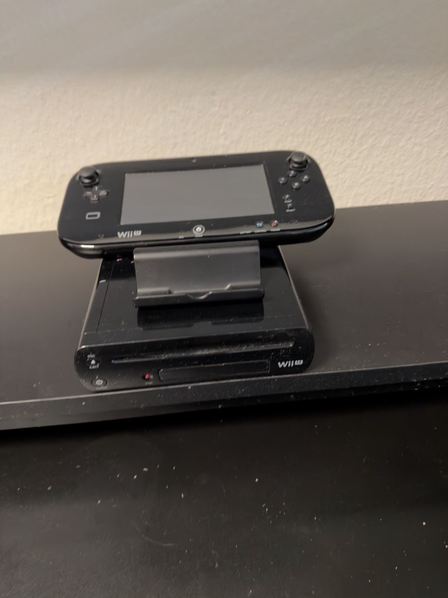 Nintendo Consoles: Nintendo Wii U usagée – Défectueux à Avully par NDP1237 1