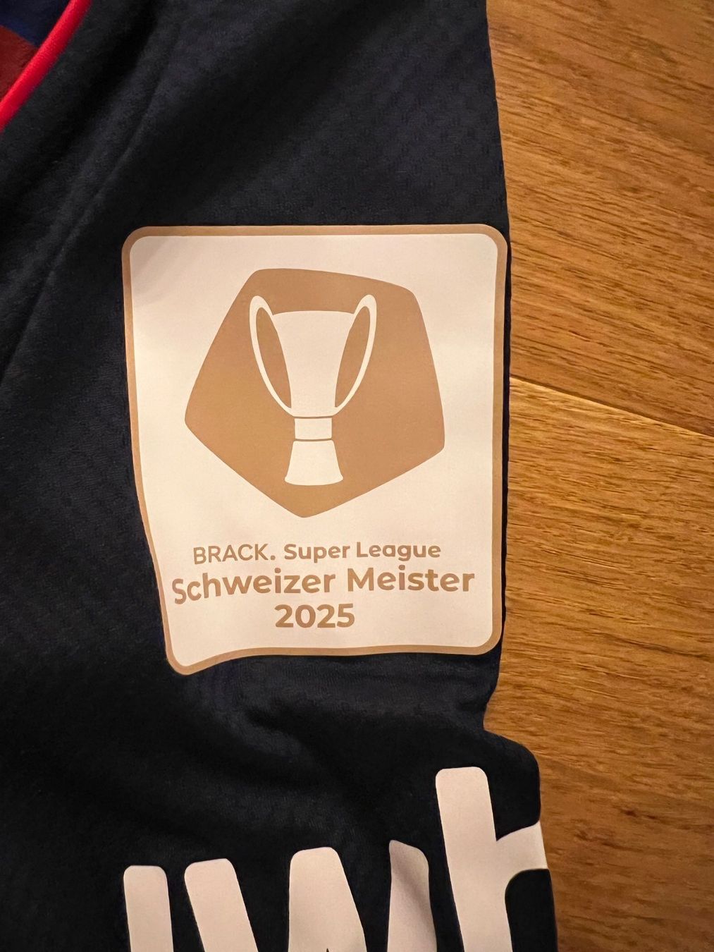FC Basel Canottiere & Pantaloni: FC Basel Trikot Macron XL Adjetey 32 – Usato da Reinach BL venduto da Roger.Walliser 3