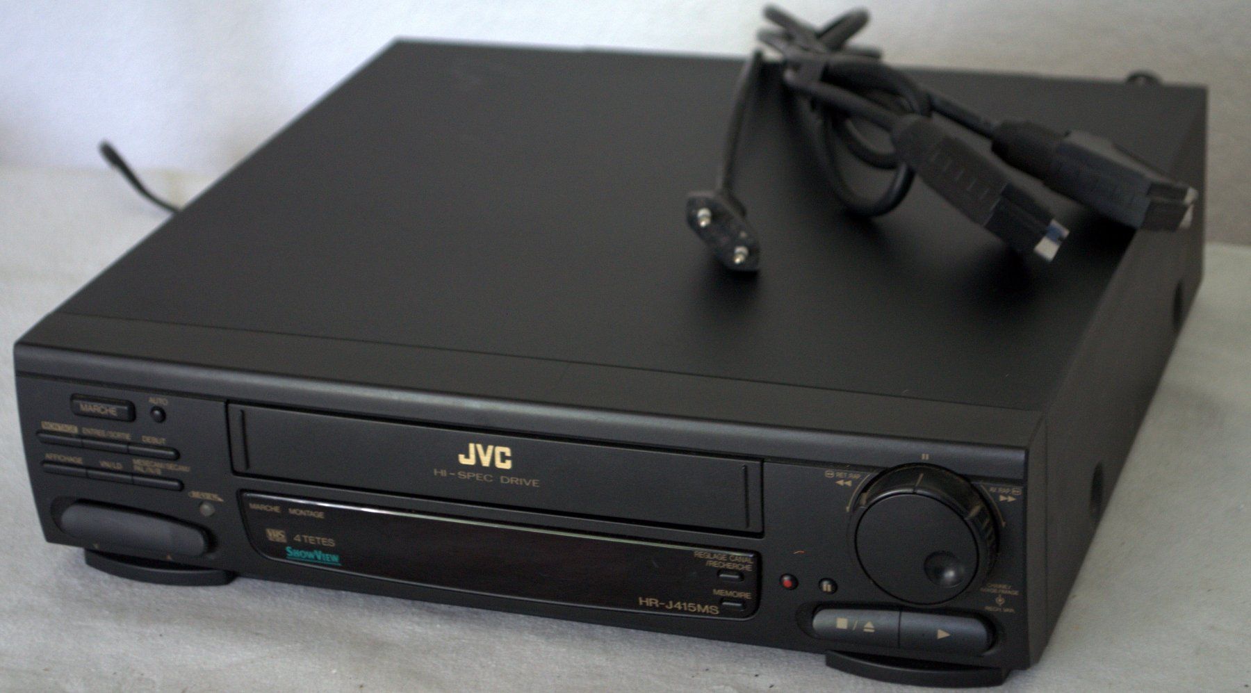 JVC Aufnahmegeräte: Videorecorder / magnétoscope JVC HR-J415MS – Gebraucht aus Collonges von arashee