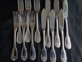 * 12 X COUVERTS A POISSON CHRISTOFLE COQUILLE COMME  NEUF
