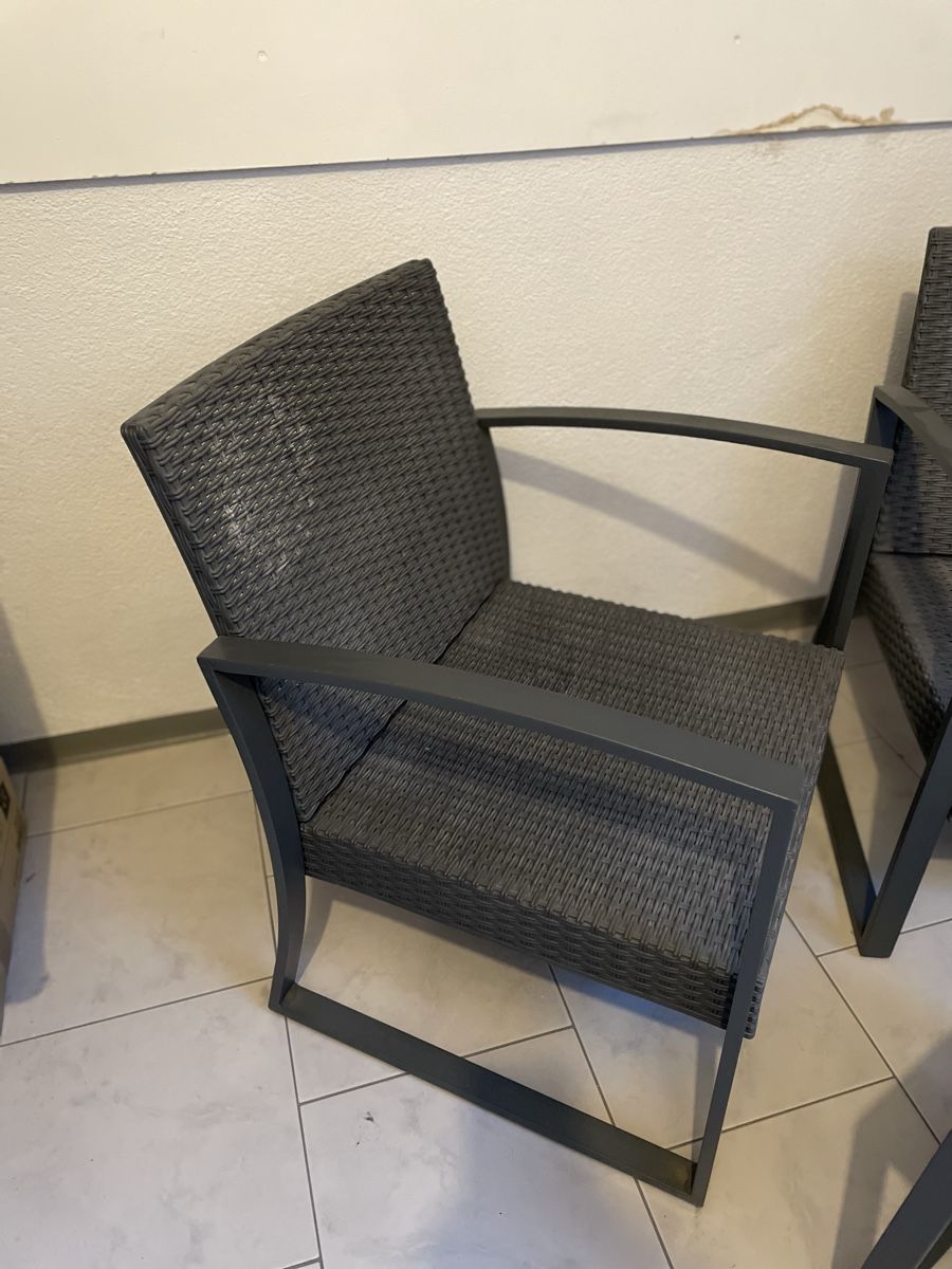 Poltrone: 2 Gartensessel mit kleinem Tisch – Usato da Wolhusen venduto da Z2 1